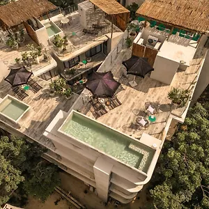 Naj Apart-hotel